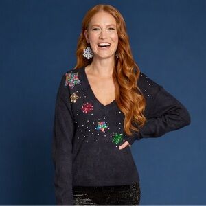 MODCLOTH Sparkles & Stardust Embellished Sequin V-Neck Sweater Size Medium Navy